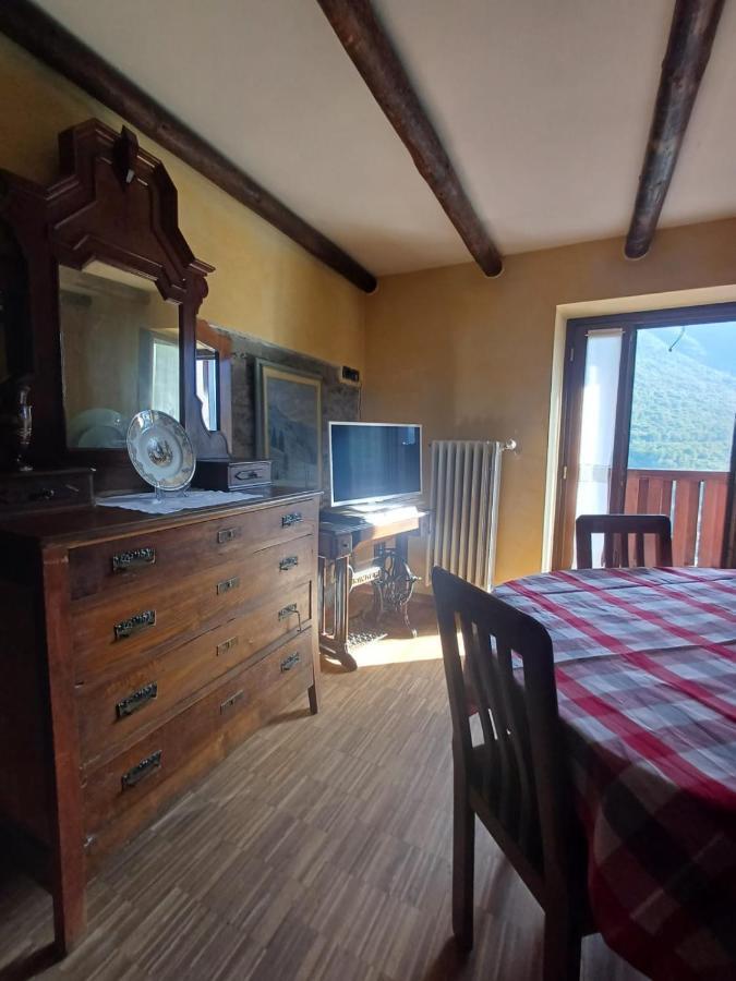 Casa Vacanze Ca' Moreschi Berzo Exteriér fotografie