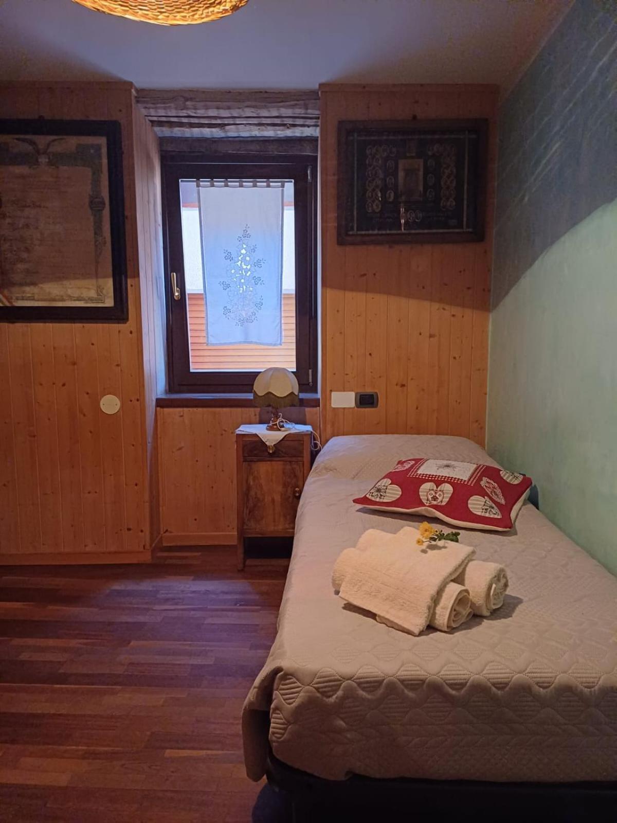 Casa Vacanze Ca' Moreschi Berzo Exteriér fotografie