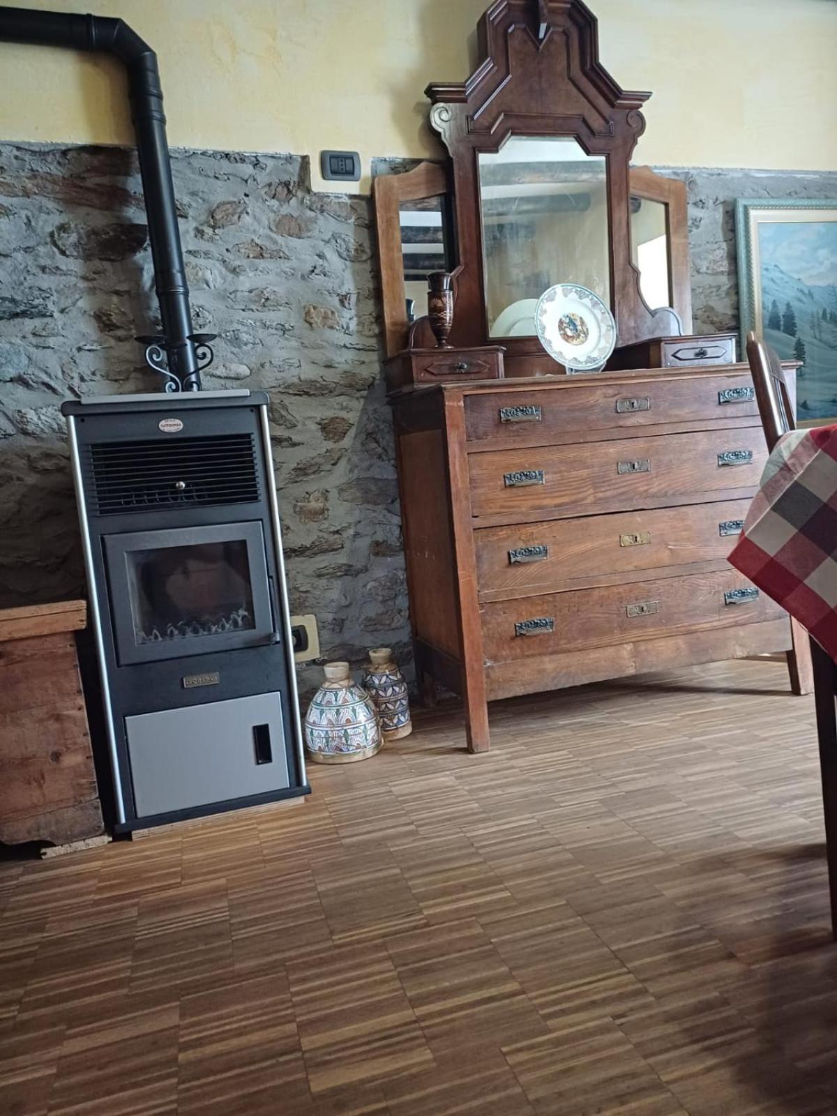 Casa Vacanze Ca' Moreschi Berzo Exteriér fotografie